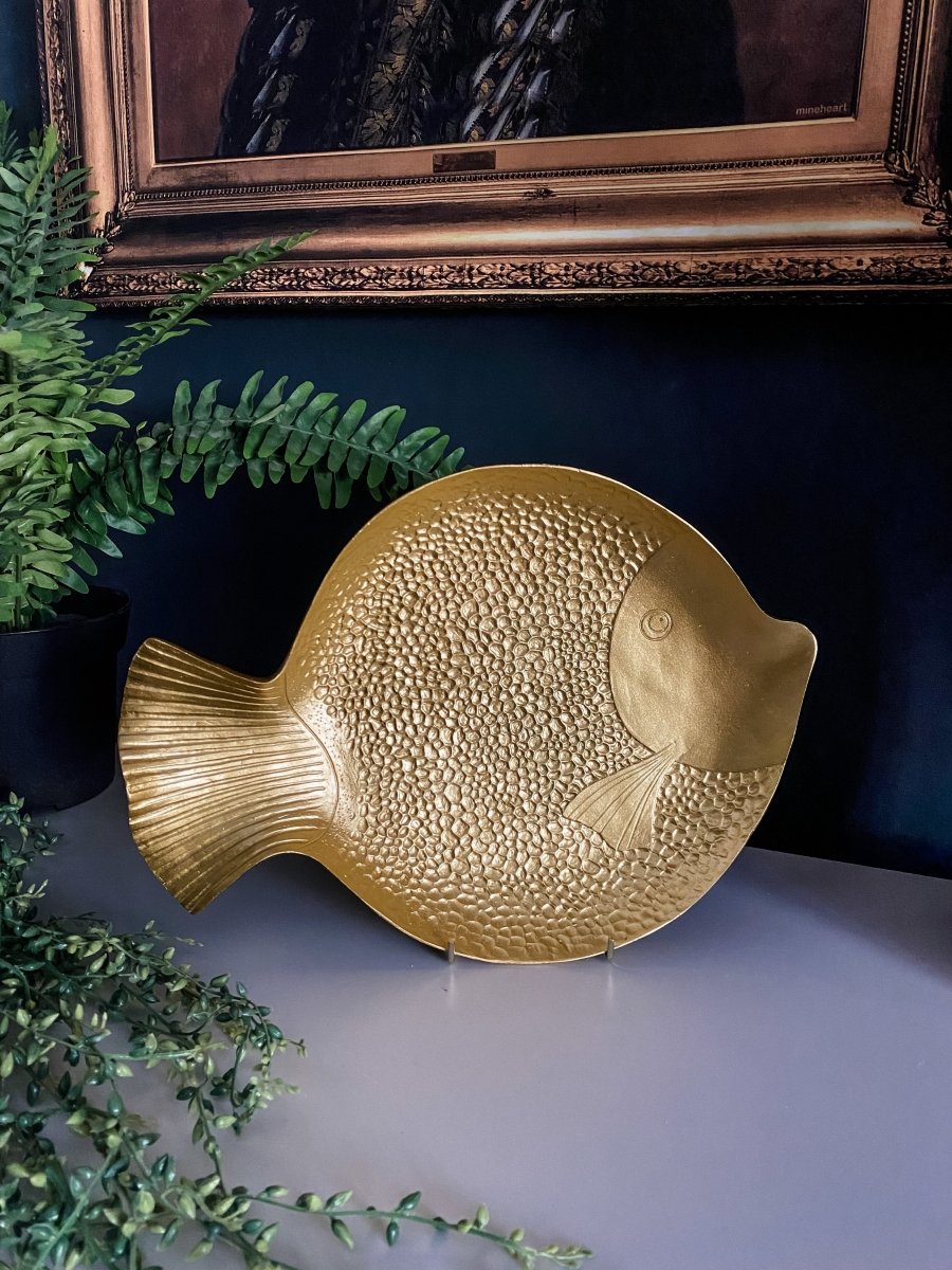 Fish Round Gold Serving Dish - Punk & Poodle