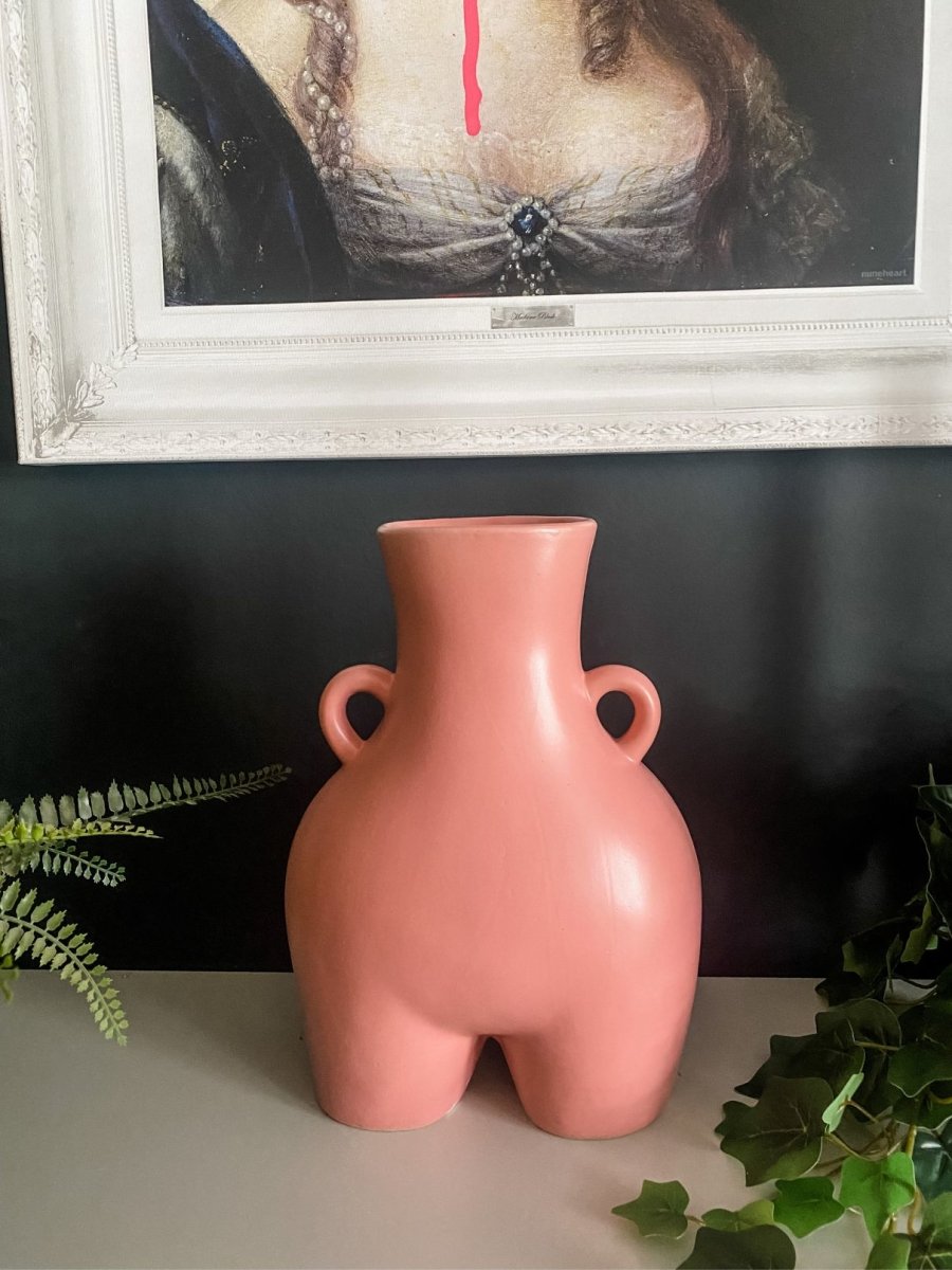 Large Love Handles Booty Vase | Pink - Punk & Poodle