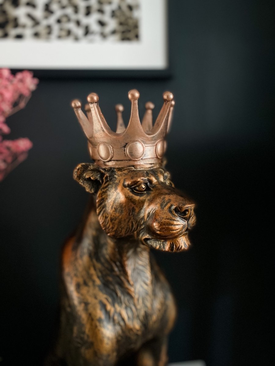 Xena Lioness Crown Statue - Punk & Poodle